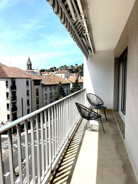 Property building, Patio, Day, View (from property/room), Balcony/Terrace