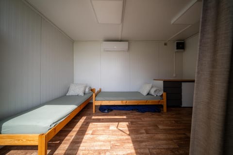 Bed, Photo of the whole room, Bedroom, air conditioner