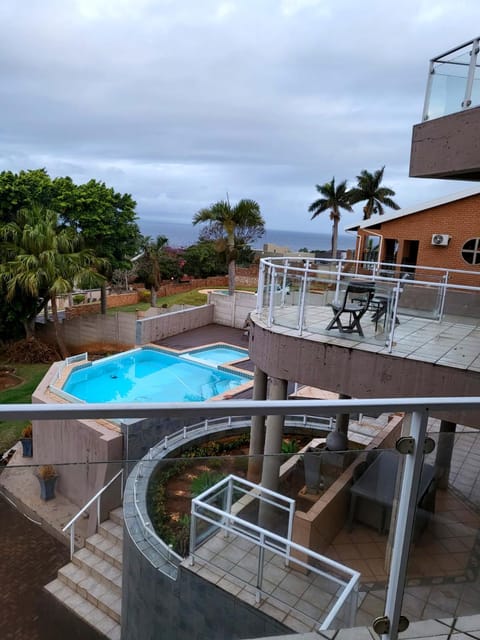 Balcony/Terrace, Swimming pool