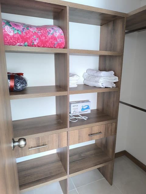 towels, wardrobe