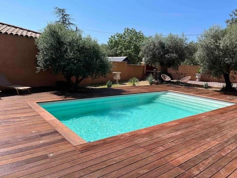 villa Laure Saint Maximin la Sainte Baume, France Apartment in Saint-Maximin-la-Sainte-Baume