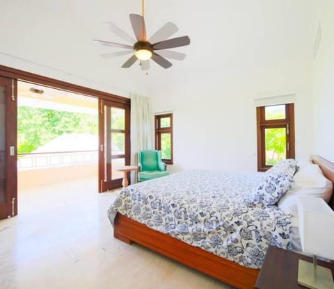 5 Bdr Pool Villa Golf Club Apartment in Punta Cana