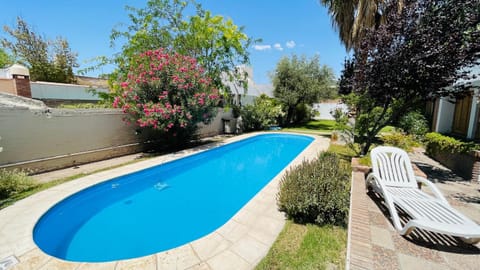 Day, Garden, Pool view