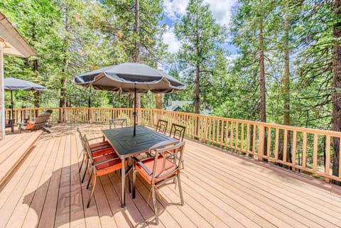 The Lodge At Rock Shelf Ac & Modern Amenities! House in Shaver Lake