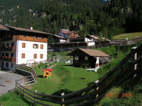 BBQ facilities, Garden view