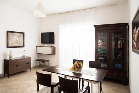 Appartamento in Villa Apartment in Terracina