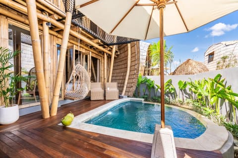 Property building, Swimming pool