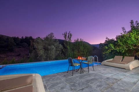 Villa Rose Garden with Private Pool And Jacuzzi Villa in Fethiye