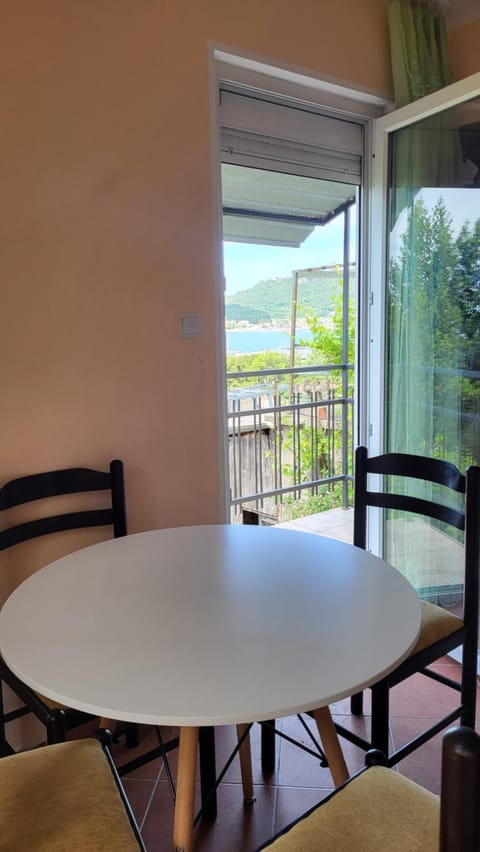 SeaSide Apartment in Kotor Municipality