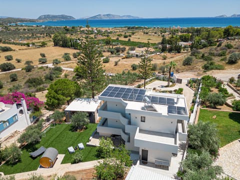 Property building, Neighbourhood, Natural landscape, Bird's eye view, Sea view