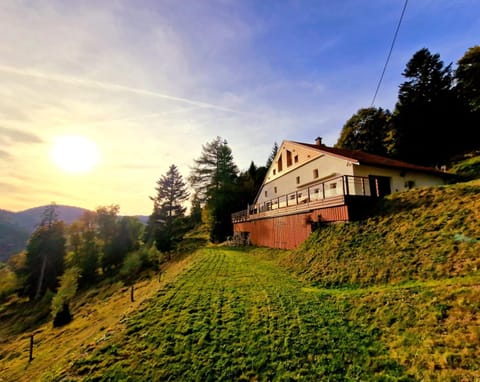 Property building, Natural landscape, Mountain view