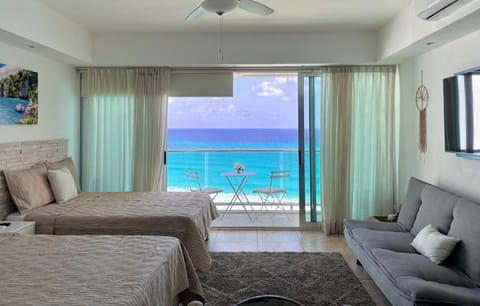 Bed, TV and multimedia, Balcony/Terrace, Bedroom, Sea view