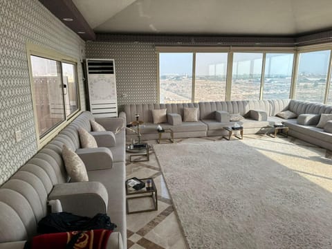 بافيليون Luxury tent in Jeddah