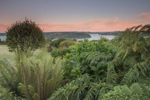 Garden view, Sea view