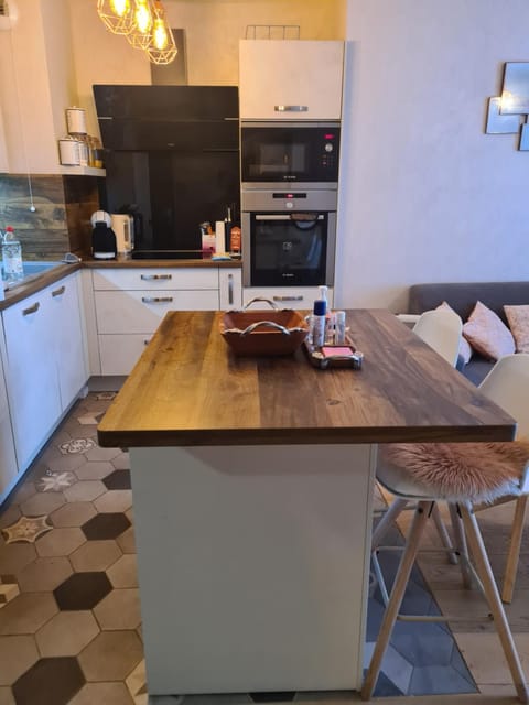 Cosy appartement proche Paris Apartment in Drancy