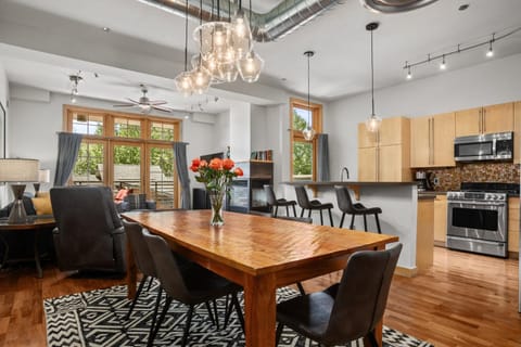 Urban Loft in Downtown Steamboat - Upscale Luxury House in Steamboat Springs