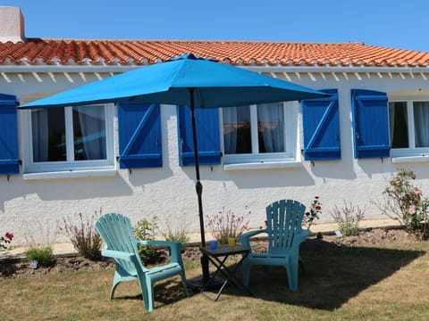 Maison 3 chambres au calme avec jardin clos, terrasse et parking, à 4km de la plage des Sables d'Olonne - FR-1-197-609 House in Château-d'Olonne