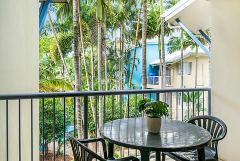 Beachside Family Haven with Pools & Playground Apartment in Mermaid Beach