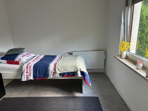 TOP Pader City Pension mit Wlan und free parking Apartment in Paderborn