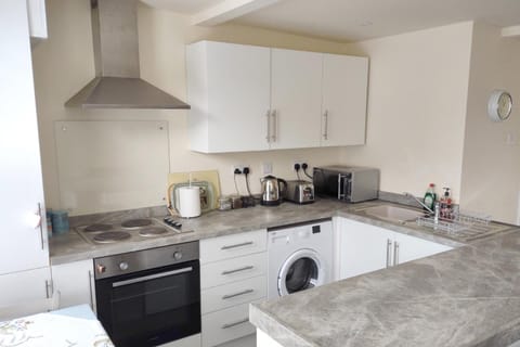 TOwd Sweetshop Apartment in Borough of Barnsley