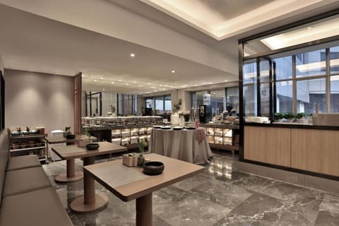 Mehood Lestie, Tianjin Fifth Avenue Yingkou Road Hotel in Tianjin