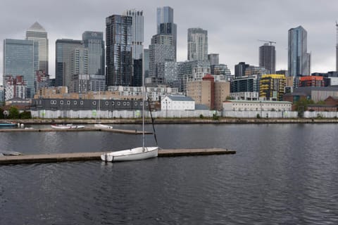 Natural landscape, Canoeing, City view