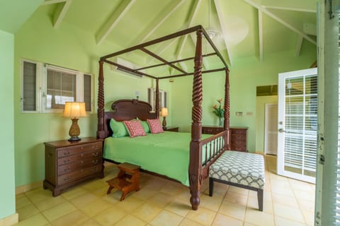 Sugar Bay House - Welcome 6 Bedrooms 5.5 Bathrooms Private Pool Caribbean Sea Views Villa in St. Croix