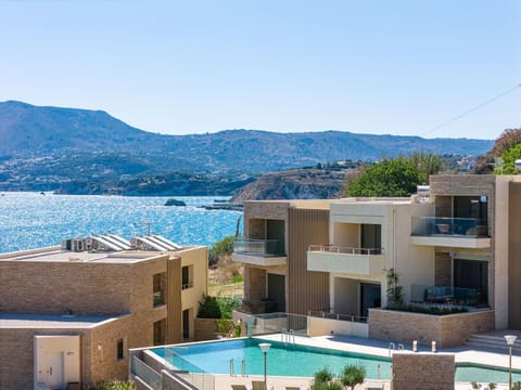 Property building, Pool view, Sea view