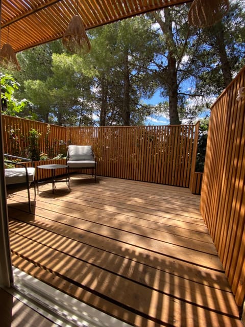 Patio, Day, Natural landscape, View (from property/room), Balcony/Terrace