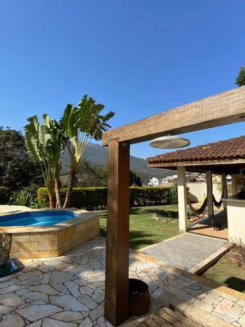 Day, Natural landscape, BBQ facilities, Garden, Garden view, Mountain view, Pool view, Swimming pool