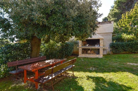 BBQ facilities, Garden