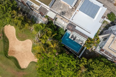 Property building, Day, Bird's eye view