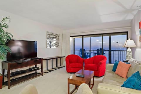 Ocean Sands 1107 Amazing Gulf Front Retreat in House in Redington Beach