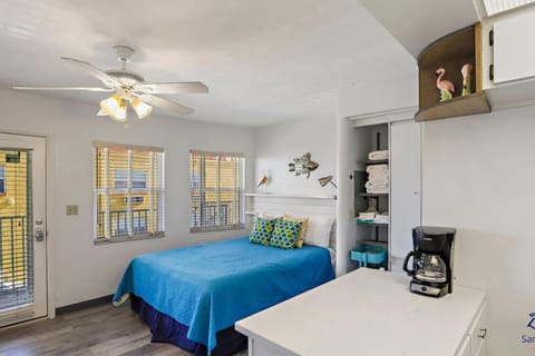 Sea Rocket 17 Second Floor Serenity in North Apartment in North Redington Beach