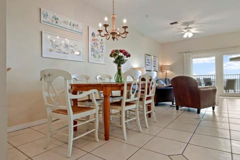 Sea Side 202 Beachfront Serenity 3BD 2BA Sleeps 8 House in Indian Rocks Beach