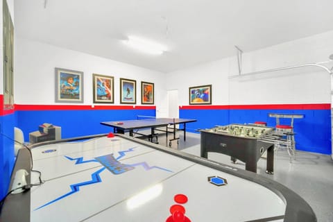 Game Room, Table tennis