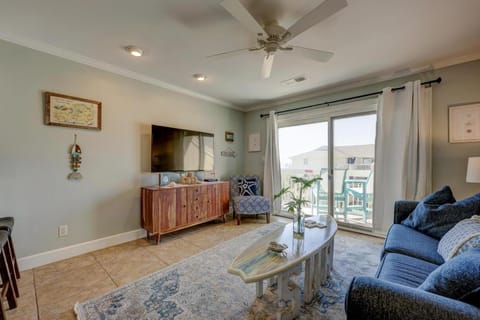 332 Breakers Villa in Coligny Beach