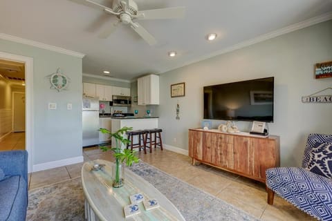 332 Breakers Villa in Coligny Beach