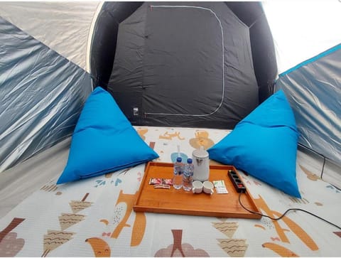 Zoya Hills Glamping Luxury tent in Cisarua