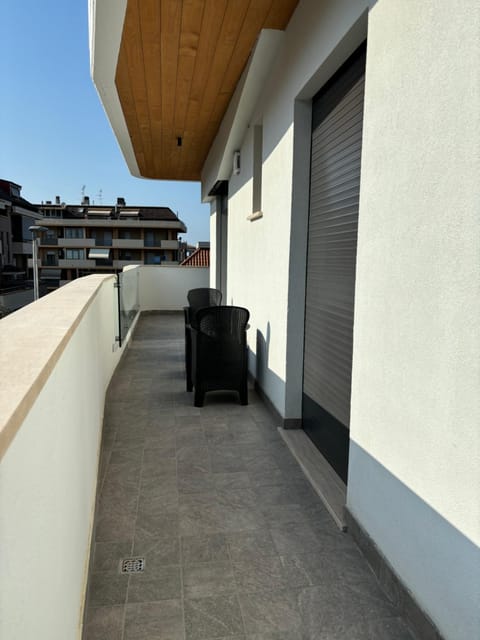 Balcony/Terrace, Balcony/Terrace