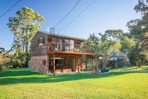 The Rainbow Lorikeet Verandah Haus in Bawley Point