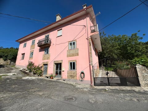 Casa de Mucha House in Terra de Soneira