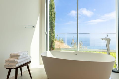 Bathroom, Sea view, Bath, towels