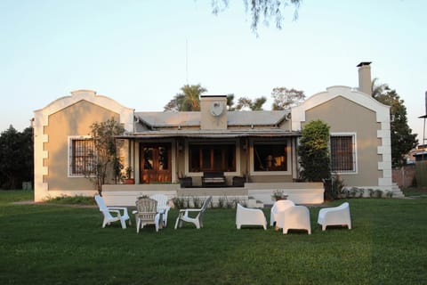 Property building, Garden, Garden view