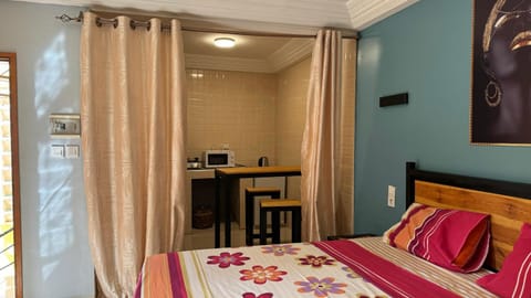 Studios meublés neufs Bed and Breakfast in Dakar Region, Senegal