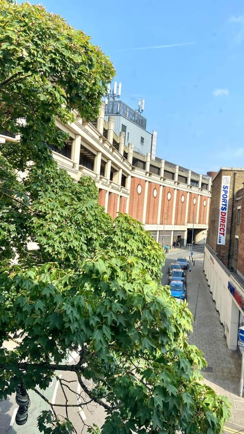 Property building, Day, View (from property/room), View (from property/room), City view, Street view