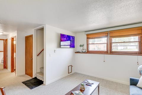 Quiet Rapid City Getaway - Near Dinosaur Park! Apartment in Rapid City