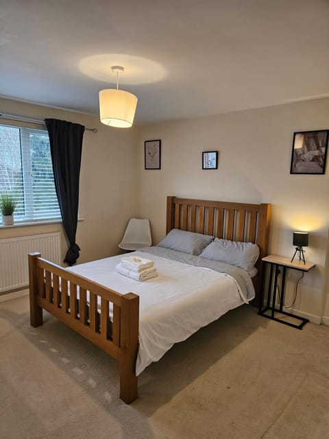 Guest Room stay in Dartford- Close to all amenities Vacation rental in Dartford