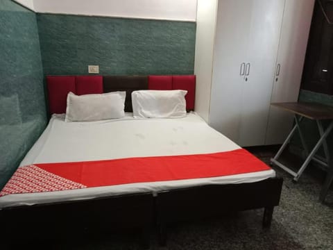 Hotel sai residency Hotel in Noida