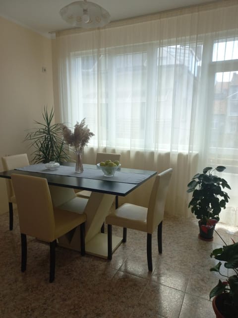 Guest House Dani Bed and Breakfast in Pomorie